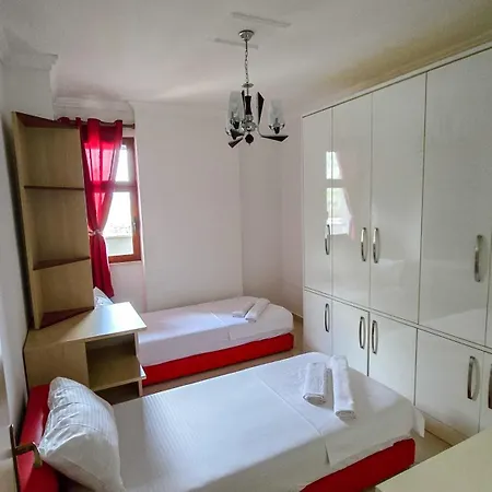 Marios Appartement Shëngjin